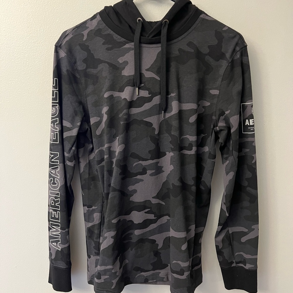 American Eagle Camouflage Hooded Shirt